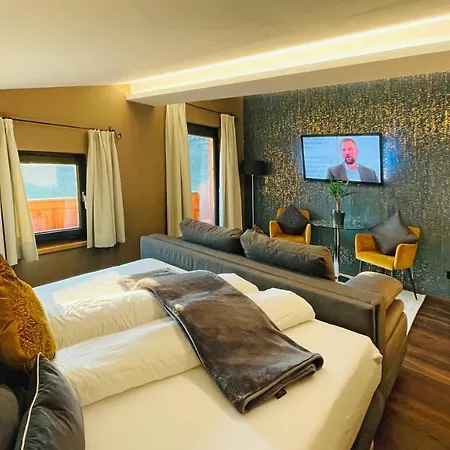 Boutique-pension Jaegerwirt Hotel *