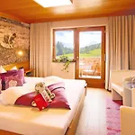 Szálloda Boutique-pension Jaegerwirt Scheffau am Wilden Kaiser