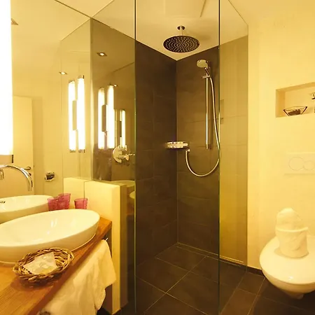 Boutique-pension Jaegerwirt * שפאו אם ווילדן קייזר